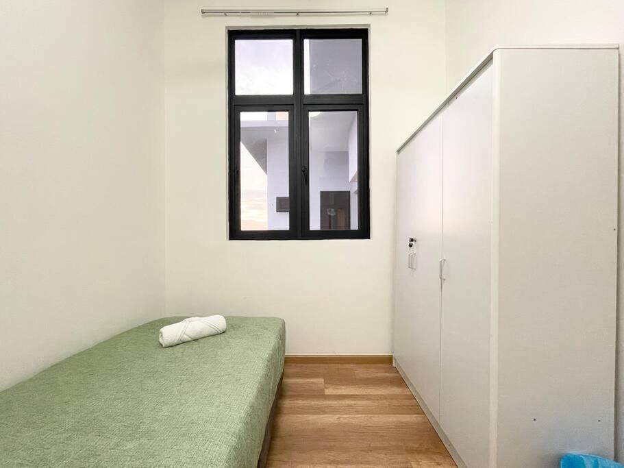 Appartement Quartz Near To Jonker Walk With Infinity Pool Cozy 3B2B à Malacca Extérieur photo