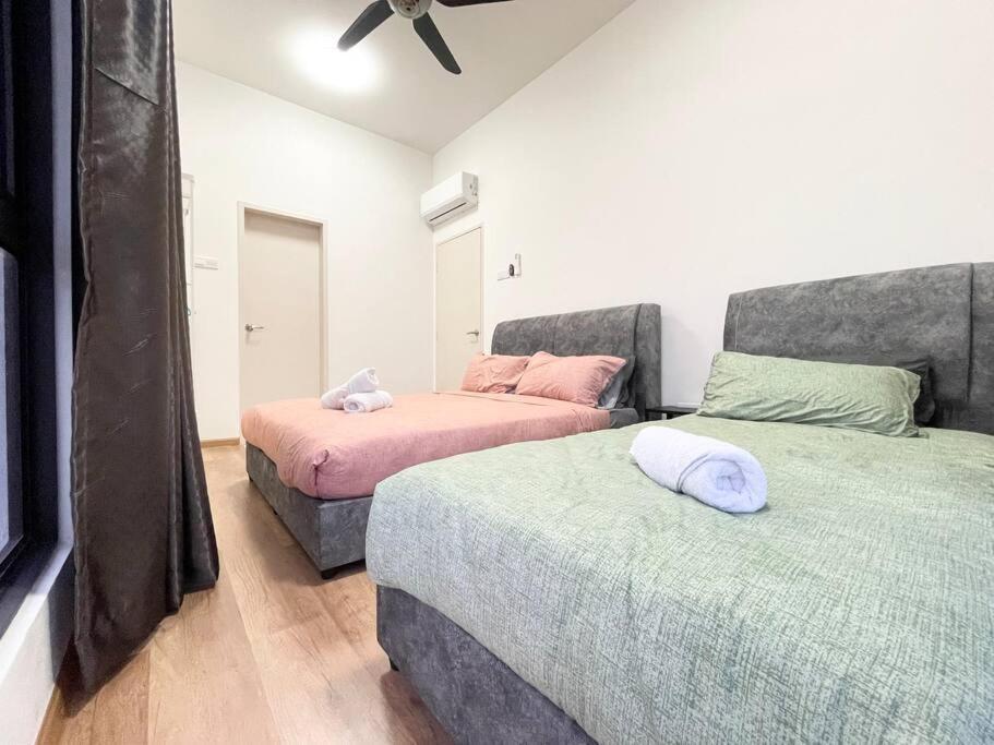 Appartement Quartz Near To Jonker Walk With Infinity Pool Cozy 3B2B à Malacca Extérieur photo